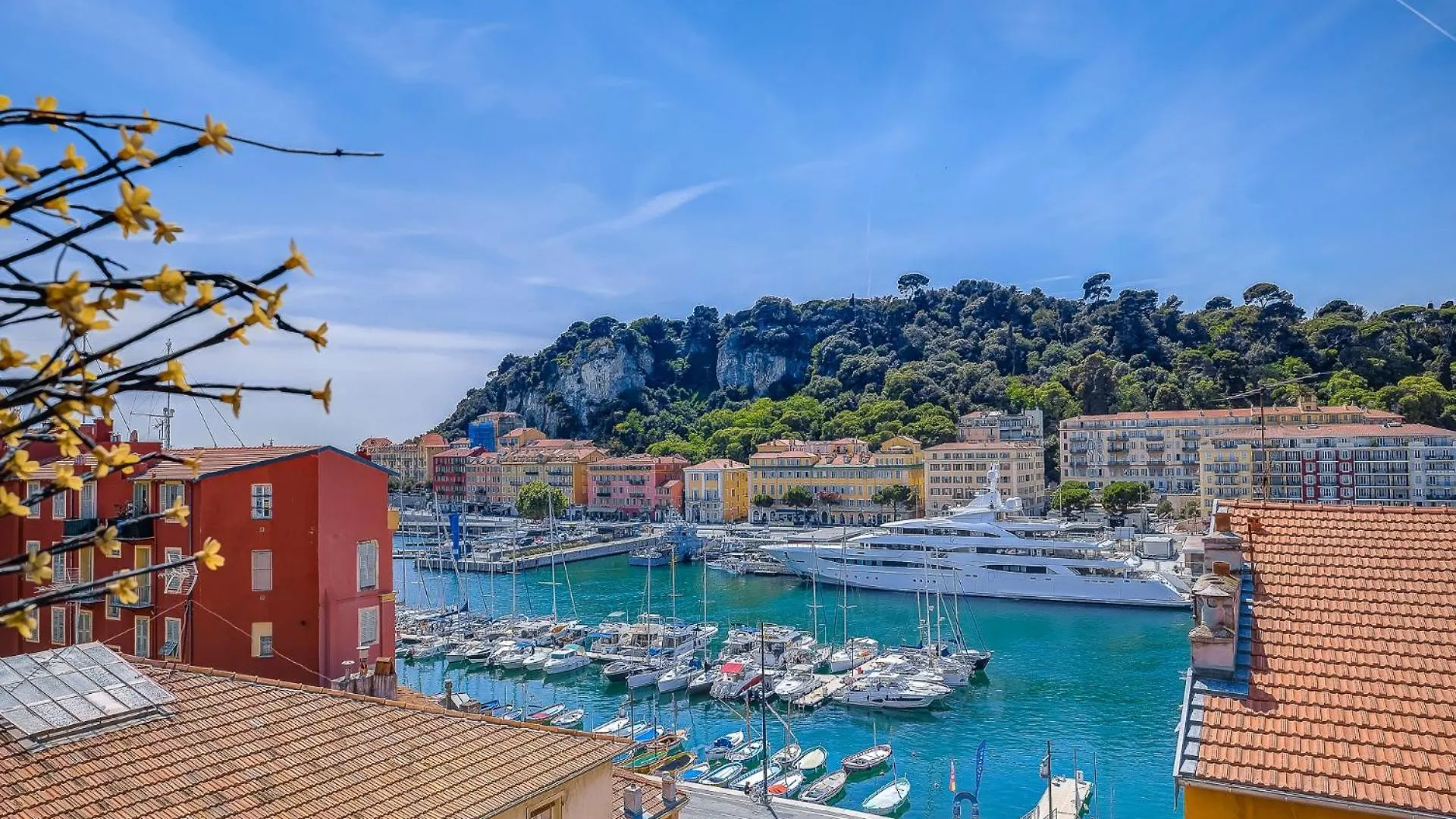 Dernier Etage Port De Nice location